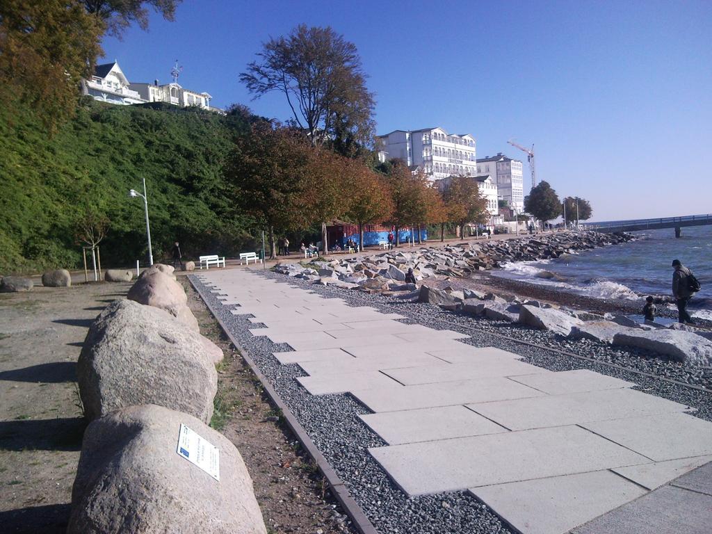 Ferienwohnung In Sassnitz Ruegen Naehe Weltnaturerbe Kreidekueste Exterior foto